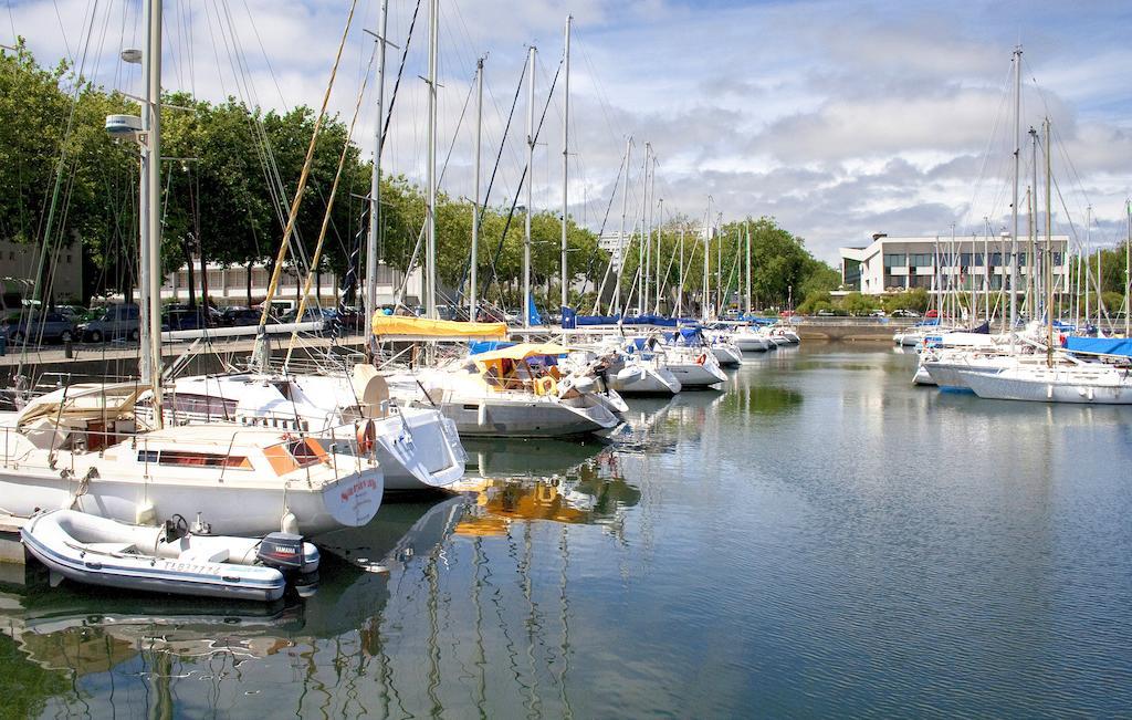 Hotel Les Pecheurs Lorient Exterior foto